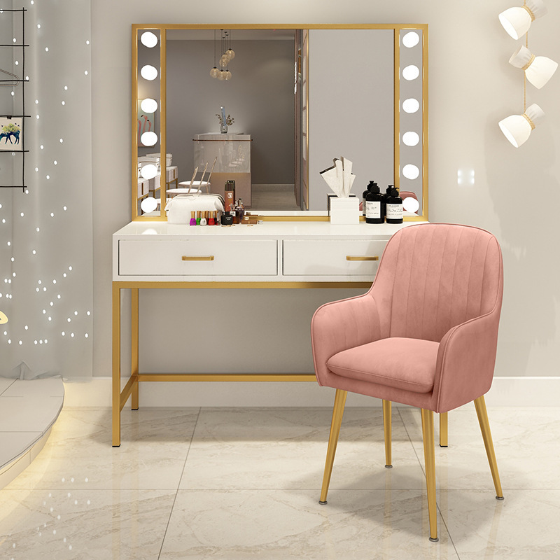Beauty Makeup Stores - 메이크업 테이블 사진 스튜디오 조명 포함